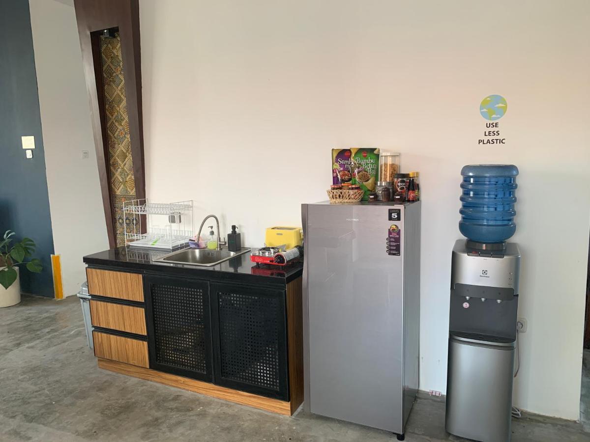 Legian Fello B&B Hostel מראה חיצוני תמונה