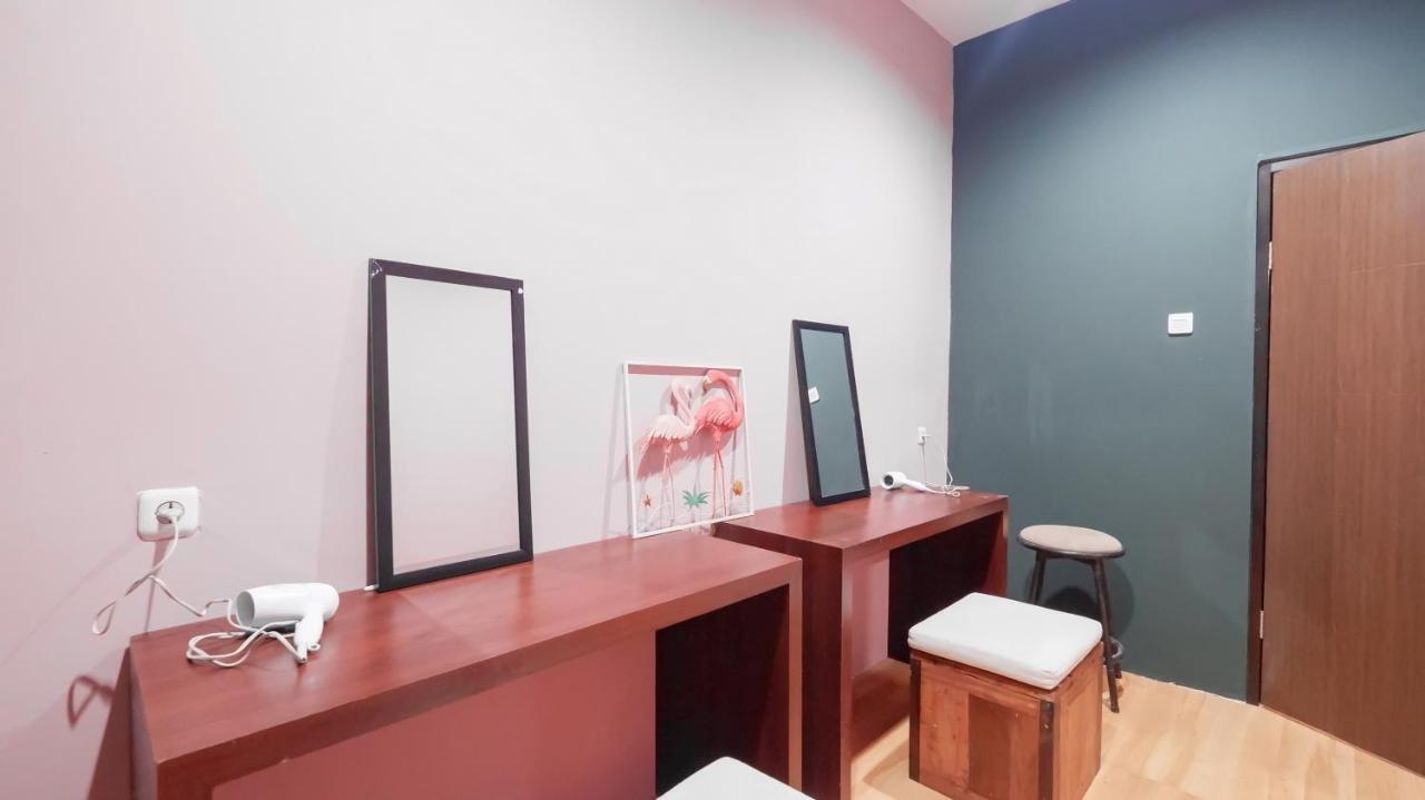 Legian Fello B&B Hostel מראה חיצוני תמונה