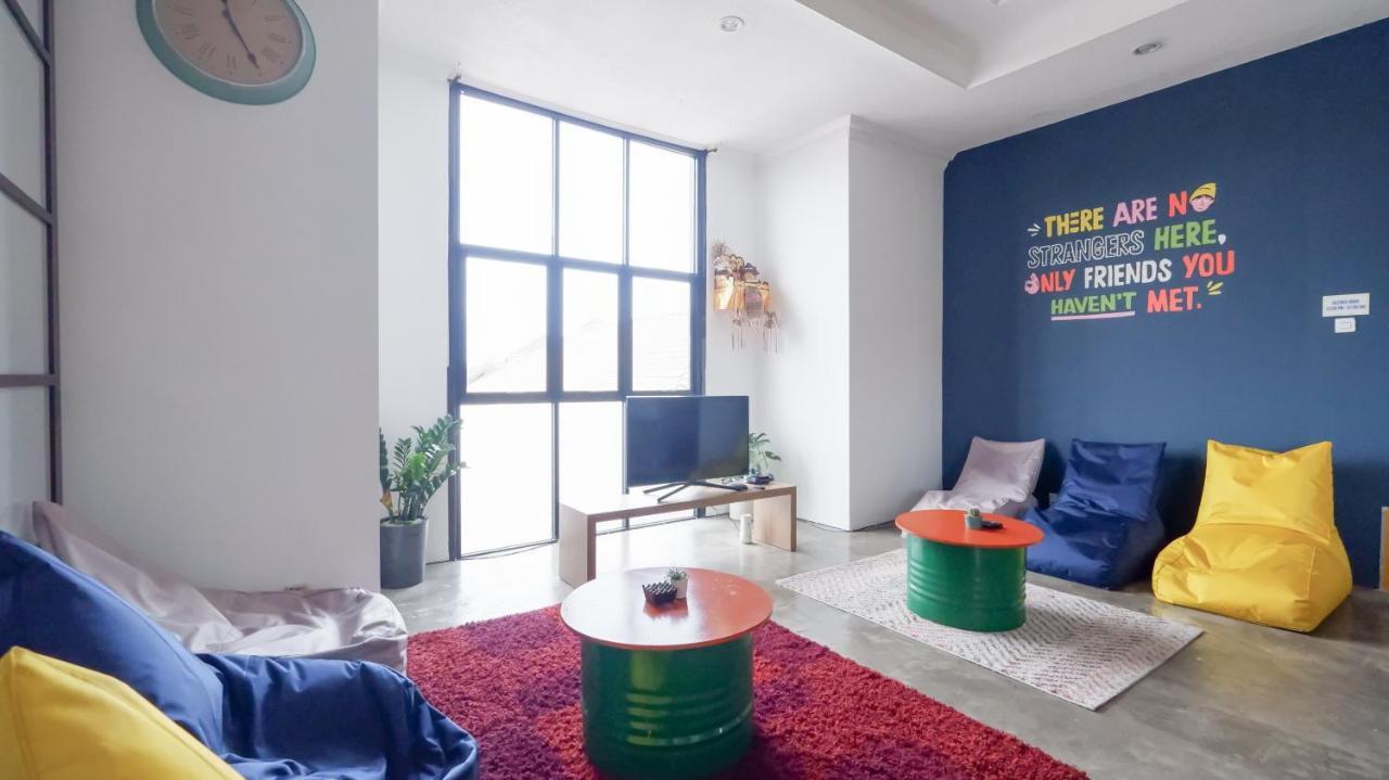 Legian Fello B&B Hostel מראה חיצוני תמונה