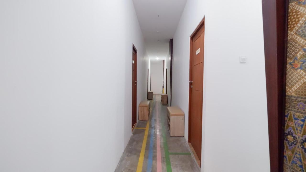 Legian Fello B&B Hostel מראה חיצוני תמונה